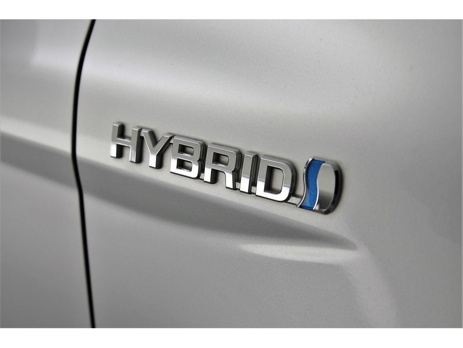 2017 Toyota Camry UPGRADED ALLOYS*10"ANDROID PLAYER*REVERSE CAM* €19,890