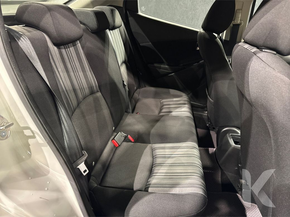 2018 Mazda Demio 1.3L SKYACTIV AUTOMATIC - MULTI FUNCTION STEERING WHEEL - HEATING / AC CONTROLS €12,950