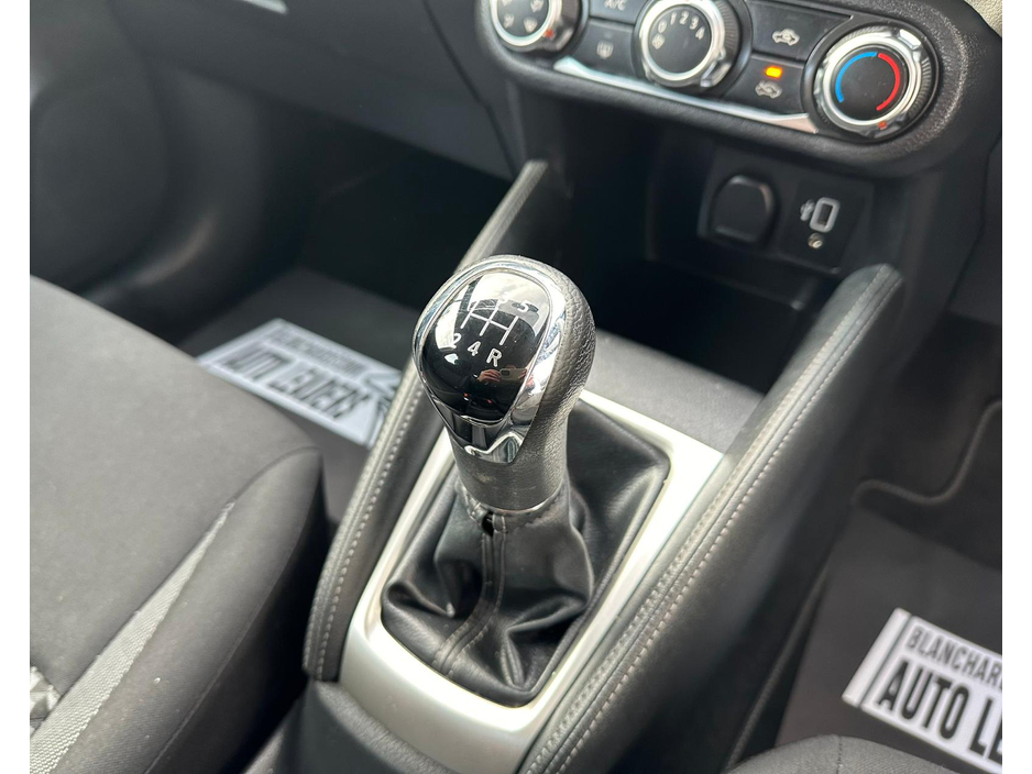 2021 Nissan Micra 1.0T SV PREMIUM €12,650