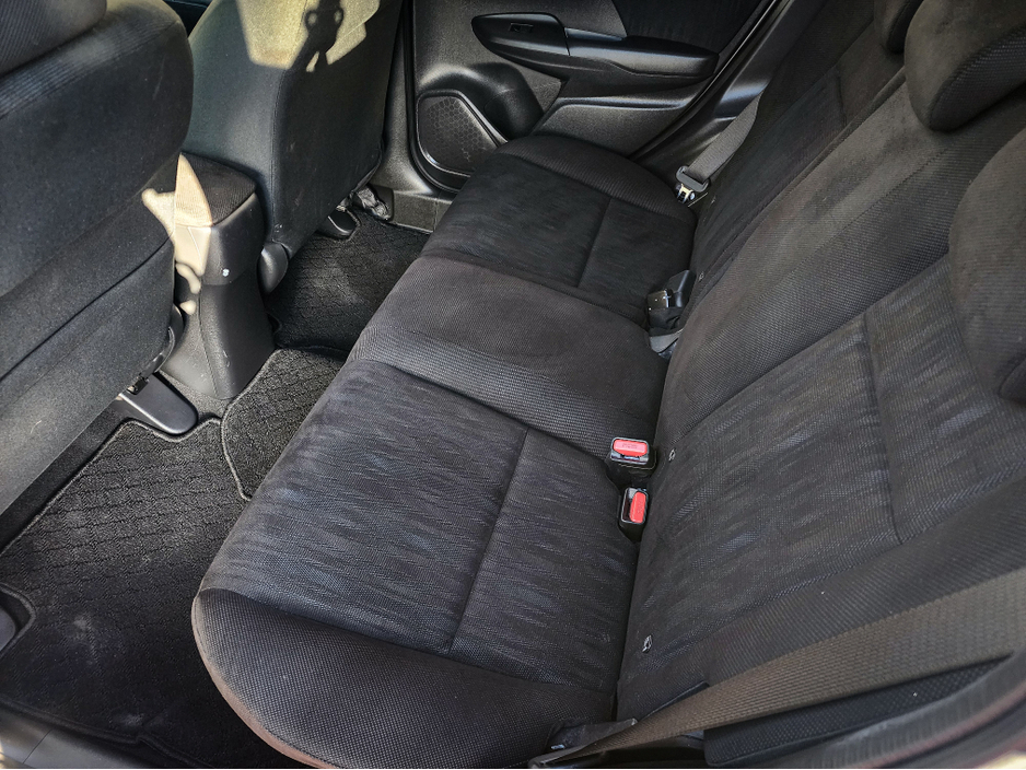 2019 Honda Shuttle Hybrid 5 seater €13,950