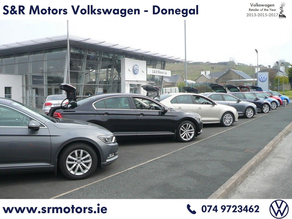 2023 Volkswagen T-Roc 2.0 TDI 116HP Life rear view Camera Low mileage €29,995