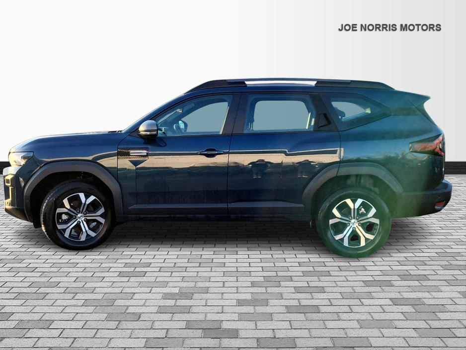 2025 Dacia Bigster EXPRESSION TCE 140 LOW KMS €30,995