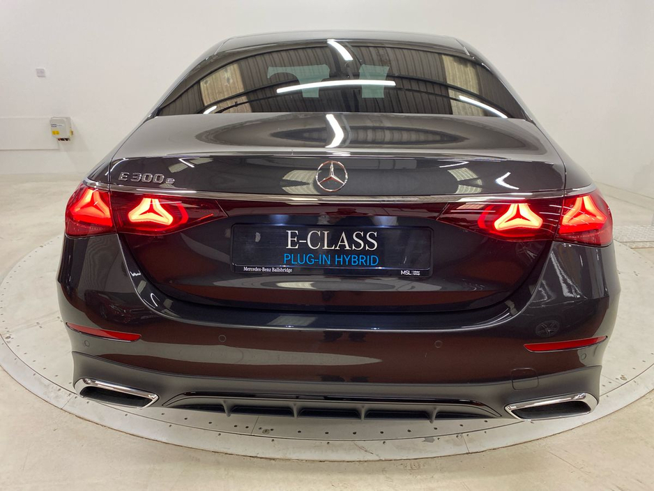 2026 Mercedes-Benz E Class E 300 e AMG EDITION PLUS | 360-degree Reversing Camera, Memory Seat Package €89,367