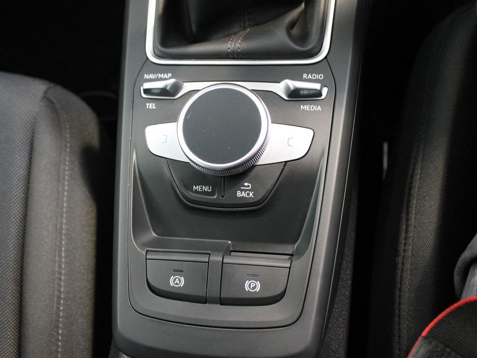 2022 Audi Q2 30 TDI 116HP SE 4DR €29,999