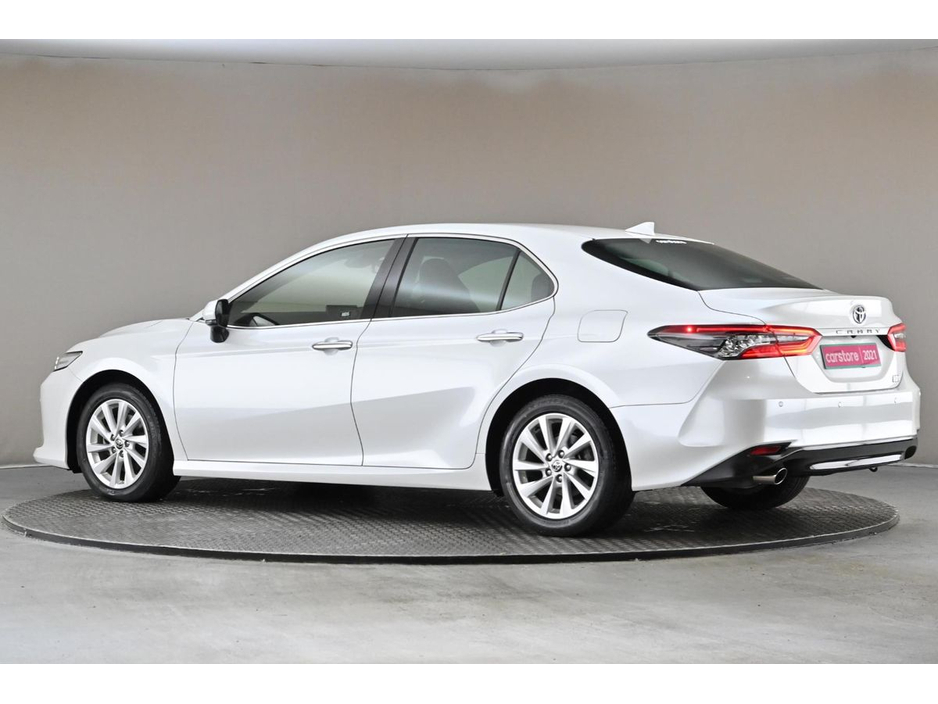 2021 Toyota Camry 2.5 HYBRID *REVERSE CAM*PEARL PAINT*PARK SENSORS* €30,490