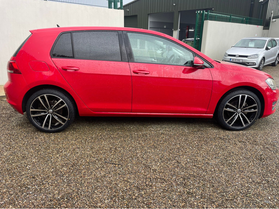 2016 Volkswagen Golf 1.2 TSI Bluemotion €15,500