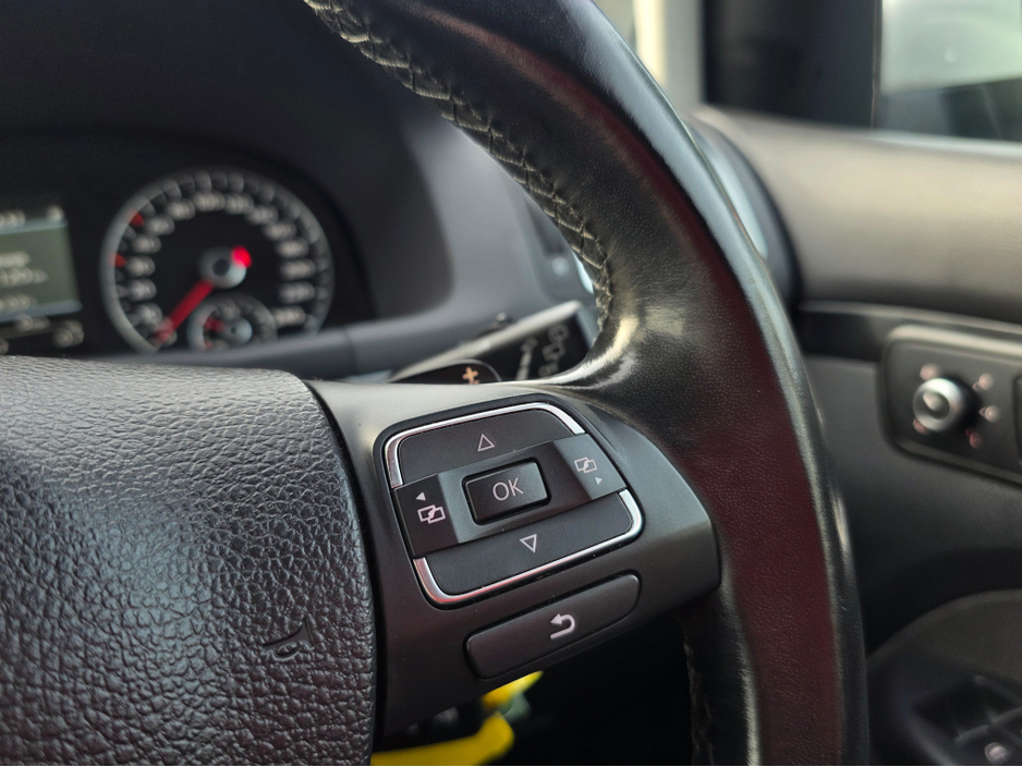 2012 Volkswagen Touareg 1.4 TSI HIGHLINE EDITION 7 SEATER ALLOYS SIMI DEALER - SPECIALISING IN IMPORTS OF GERMAN AUTOMATIC HI SPEC CARS