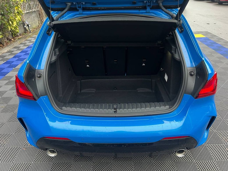 2020 BMW 1 Series 118D M-SPORT 2.0 AUTO // VERY LOW MILEAGE // SUEDE M-SPORT INTERIOR // REVERSE CAMERA // WIRELESS CHARGING BAY €27,950