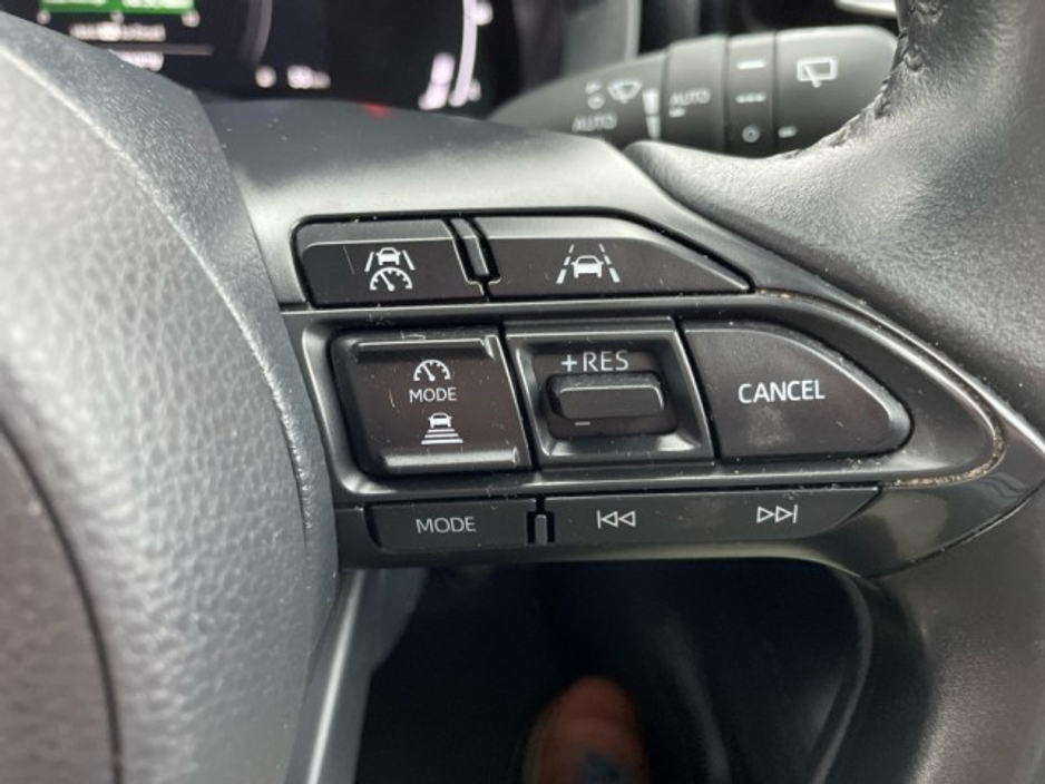 2025 Toyota Yaris Cross - Save EUR 4,100 - Luna + 2 FREE Services Included - 1.5 Hybrid - Automatic - EUR 180 Tax // Remote Central Locking // Front Electric Windows // Rear Electric Windows // Electric Mirrors // Finger Tip €29,865