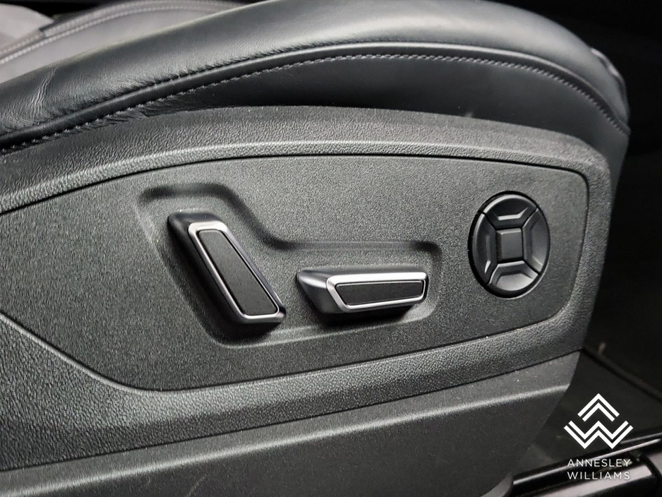 2022 Audi e-tron 55 quattro S Line €41,950