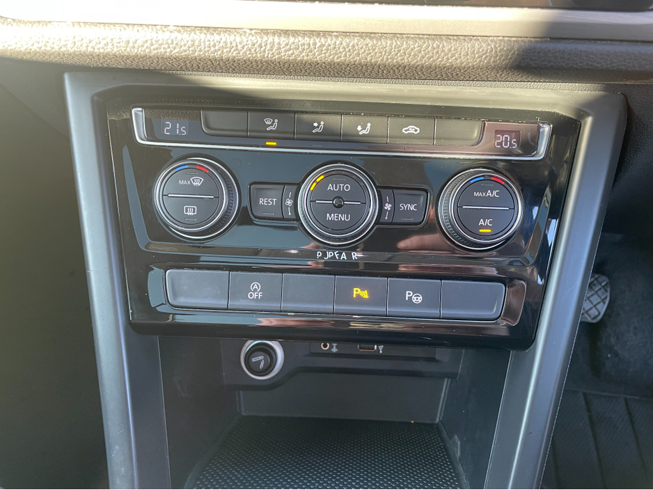 2016 Volkswagen Touran CL BLUEMOTION 2.0 TDI MANUAL 6SPEED FWD 150 5DR €13,950