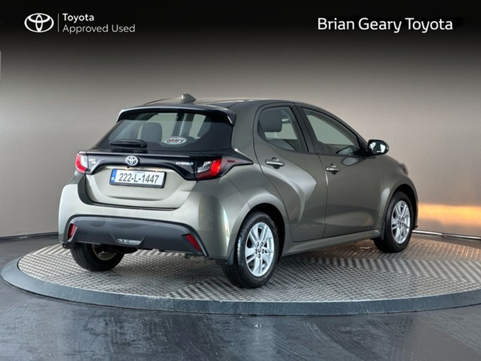 2022 Toyota Yaris HYBRID LUNA €22,950