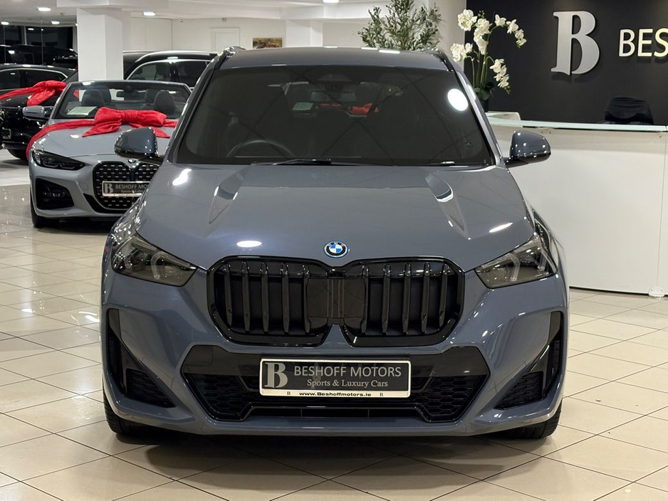 2025 BMW X1 25e M-SPORT PRO X-DRIVE=ONLY 8000 MILES//HUGE SPEC//AS NEW=BMW WARRANTY UNTIL 02/2028=TAILORED FINANCE PACKAGES INCL PCP AVAILABLE=TRADE IN'S WELCOME €52,995