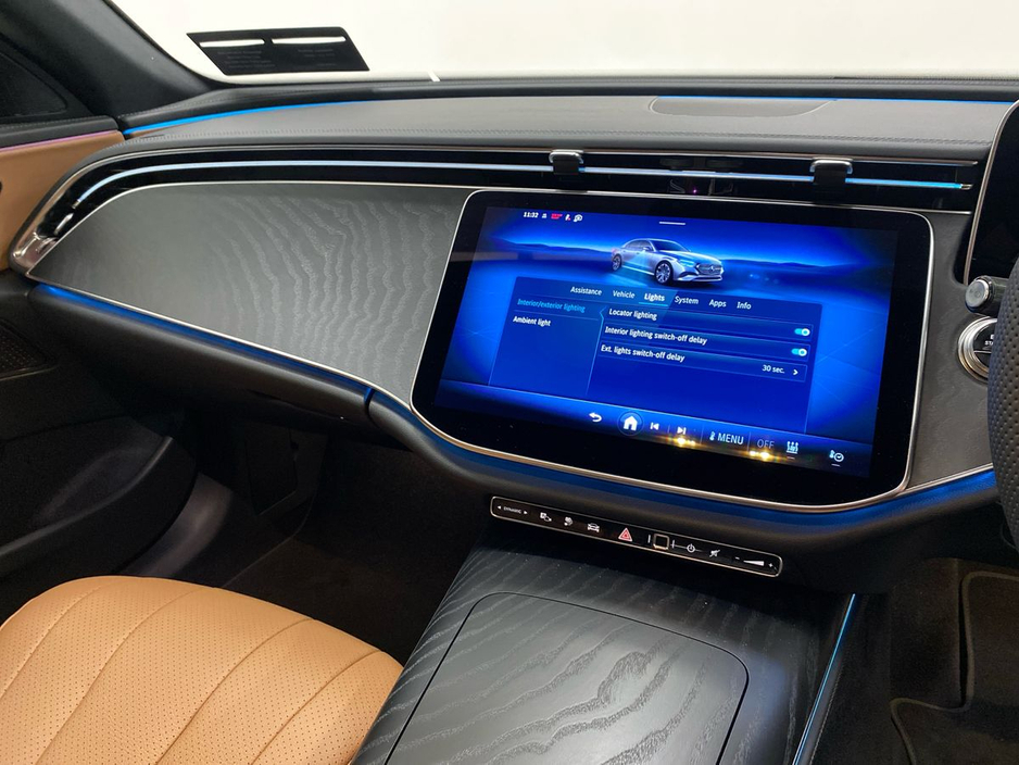 2026 Mercedes-Benz E Class E 300 e AMG EDITION PLUS | 360-degree Reversing Camera, Memory Seat Package €89,367