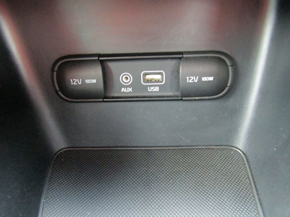 2017 Kia Sportage EX 5DR. LOW KLMS. €15,950