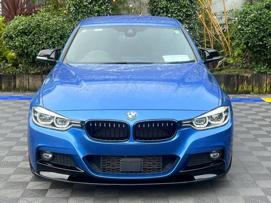 2016 BMW 3 Series 320d M-SPORT COMPETITION // SERVICE HISTORY // SUEDE M-SPORT POWERED SEATS // PARKING SENSORS €22,950