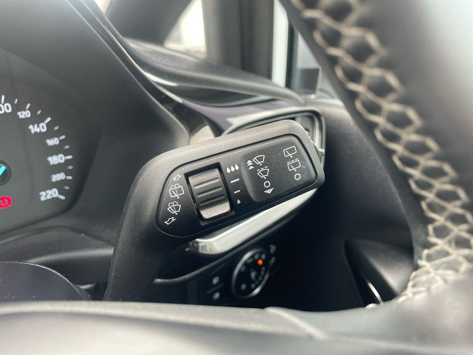 2023 Ford Fiesta 1.0T EcoBoost 100PS Titanium €17,475