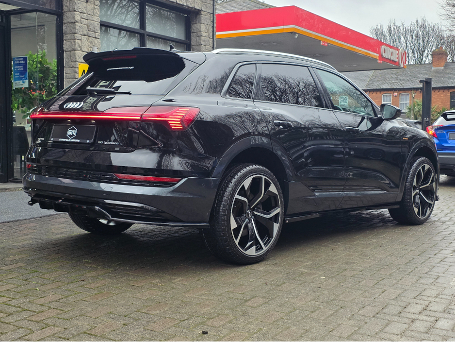2020 Audi e-tron TECHNIK 50 QUATTRO AUTO. HUGE SPEC. FINANCE ARRANGED. SIMI. AA APPROVED.