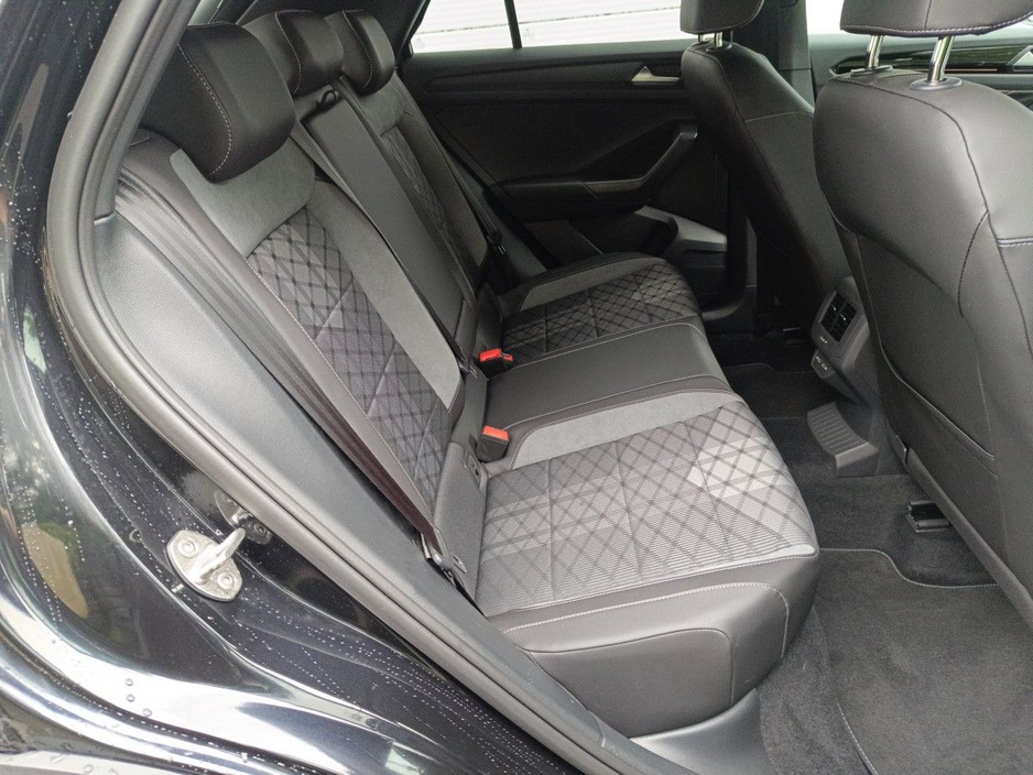 2025 Volkswagen T-Roc T-Roc R-Line 2.0TDi 150Bhp DSG 2WD Auto Start/Stop €43,995