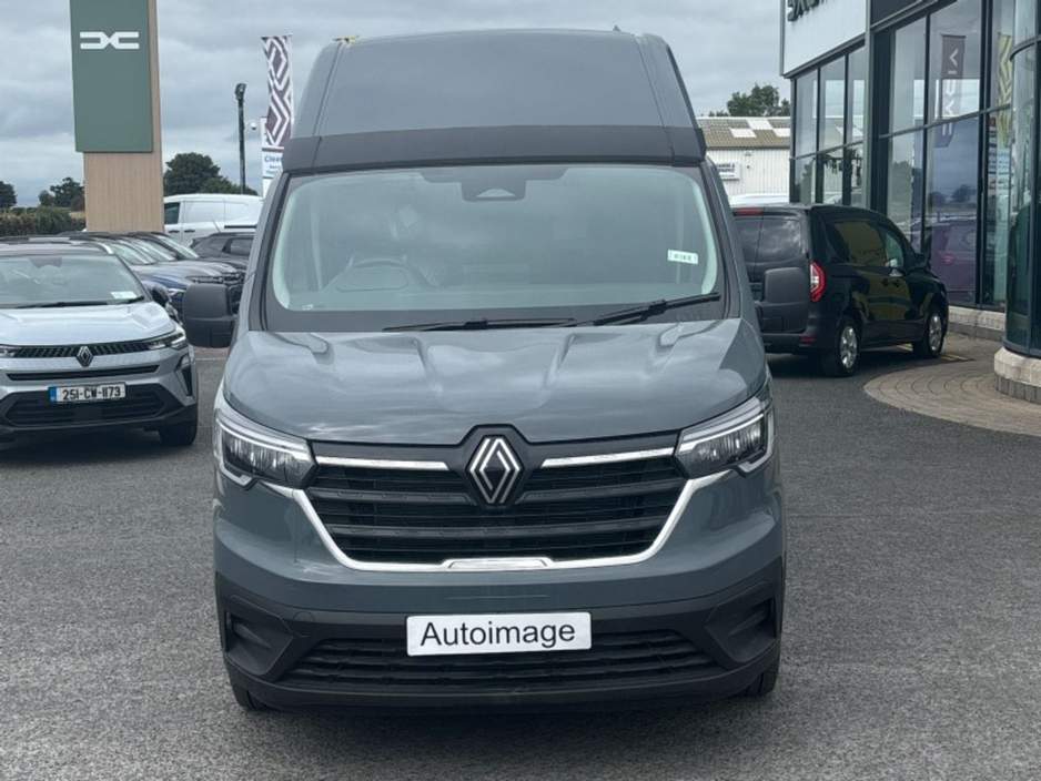 2026 Renault Trafic H/ROOF EXTRA SPEC €35,940