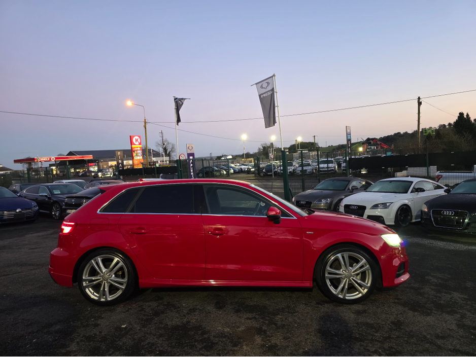 2019 Audi A3 1.4 S-LINE EDITION VIRTUAL COCKPIT - NAVIGATION -CARPLAY ANDROID AUTO HALF LEATHER PACK - REVERSING CAMERA / PARKING SENSORS - DRIVE MODE €23,500
