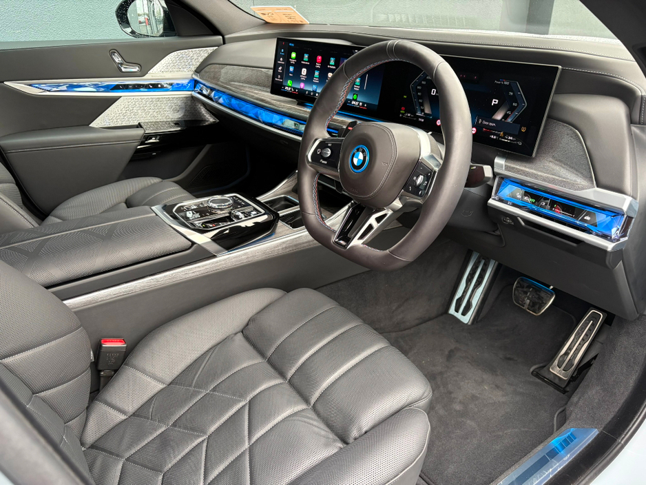 2025 BMW 7 Series M760e xDrive M Sport Pro [Ultimate Pack] €134,995