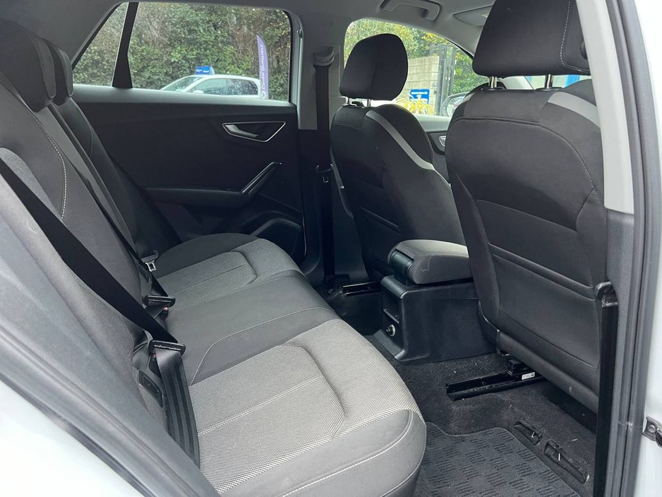 2018 Audi Q2 SPORT 1.0 TFSI AUTO // AMBIENT LIGHTING // APPLE CARPLAY/ANDROID AUTO // HEATED SEATS €20,950