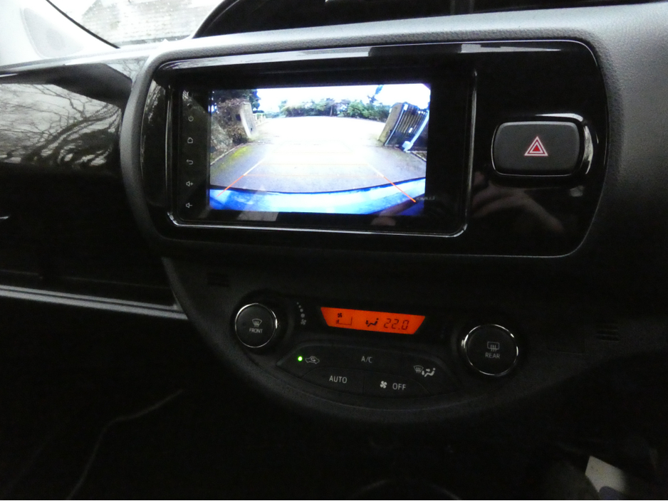 2018 Toyota Yaris 1.5 AUTO HYBRID LOW MILEAGE €12,750