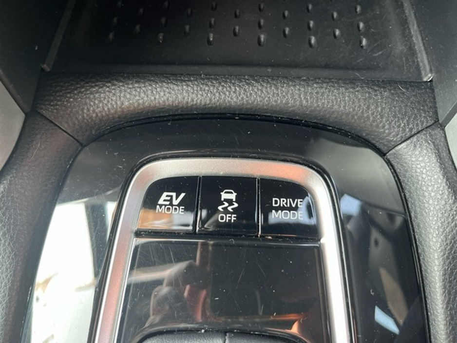 2023 Toyota Corolla Cross *WAS €37,888 NOW €35,888*COROLLA CROSS SPORT 2.0 €35,888