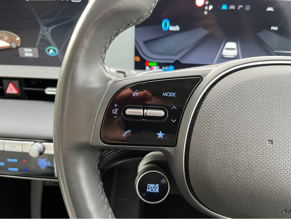 2023 Hyundai Ioniq 5 PREMIUM LE 58KW //FULL LEATHER SEATS//HEATED SEATS AND STEERING WHEEL//ADAPTIVE CRUISE CONTROL// €28,950