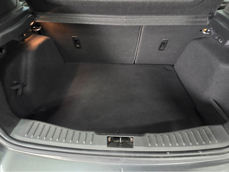 2017 Ford Focus 1.5 TDCI ST-LINE 120PS - Sat Nav SOLD €12,900