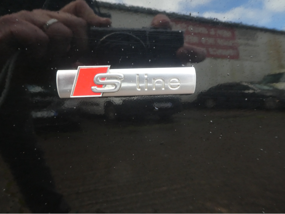 2012 Audi A4 2.0 TDI S LINE 141B 141BHP 4DR BLACK EDITION €5,450