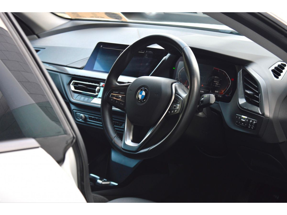 2022 BMW 2 Series 218i Sport €28,995