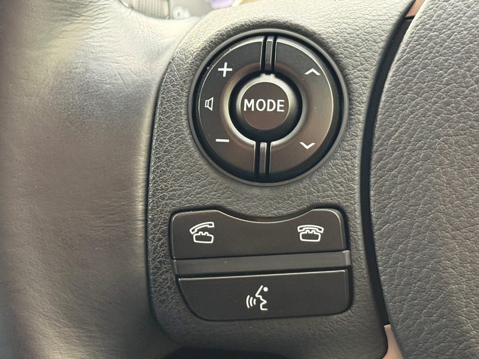 2016 Lexus IS 300 h 300h Executive