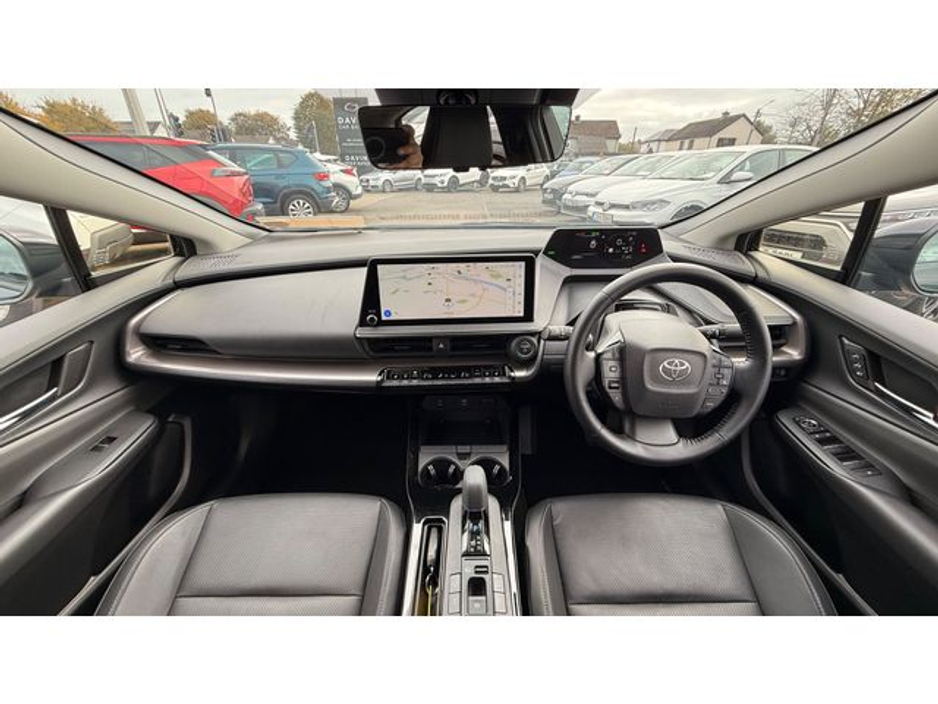 2023 Toyota Prius Prius Plug-in Hybrid 4DR Auto €31,990