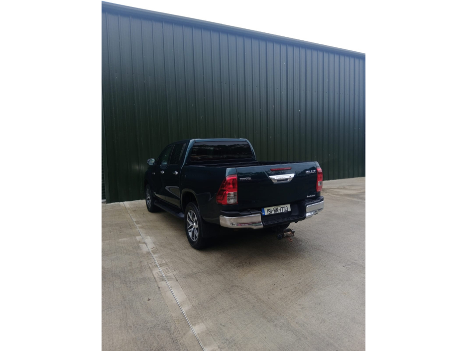 2019 Toyota Hilux 2.4D4D INVINC 148BHP D/C €23,500
