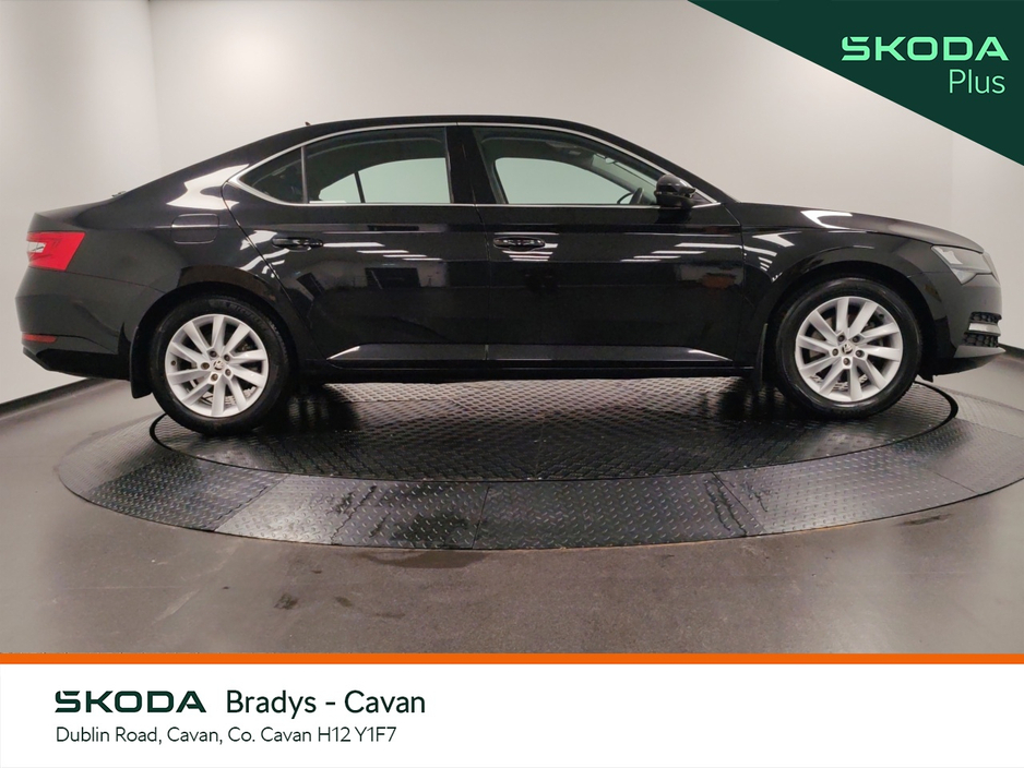 2023 Skoda Superb AMBITION 2.0 TDI 150HP 5DR €32,950