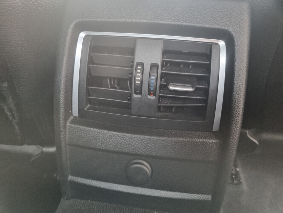 2017 BMW 3 Series 330e M Sport €14,499