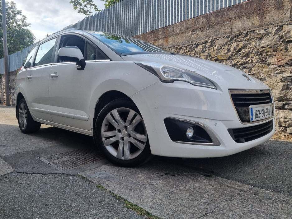 2016 Peugeot 5008 1.6 Blue Hdi 120 Active €7,750