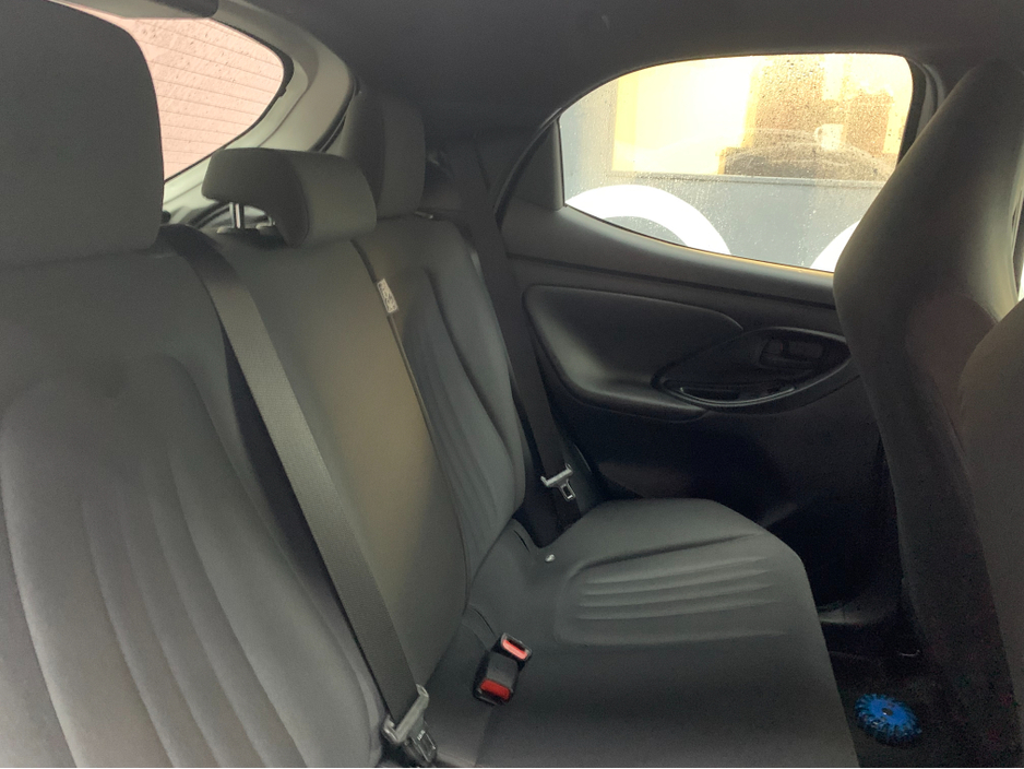 2021 Toyota Yaris X 1.0 Petrol / 45k KMs / Reverse Camera / Automatic €18,950