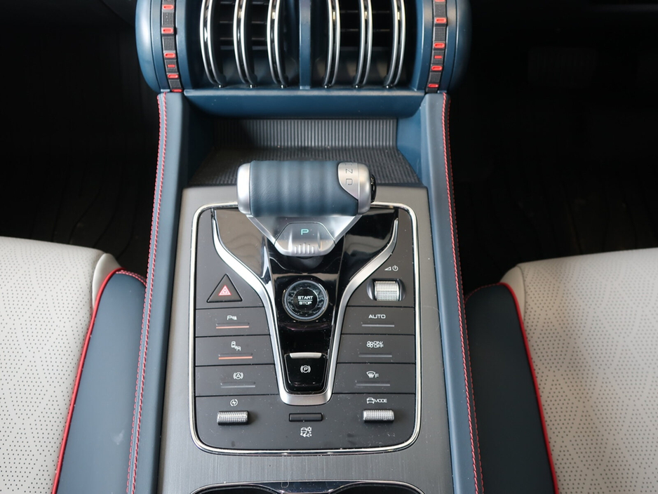 2025 BYD ATTO 3 60kWh 204PS Active €39,995