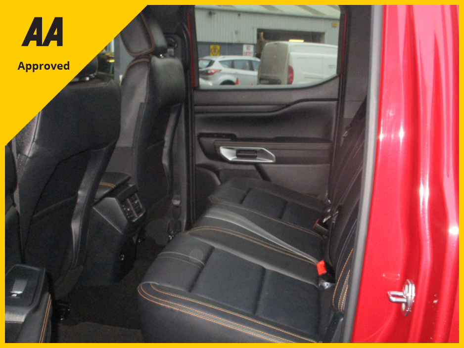 2025 Ford Ranger EX DEMO MODEL WITH ONLY 6000 KMS D/CAB WILDTRAK - 2.0TD AUTOMATIC !! PRICE PLUS VAT €52,000