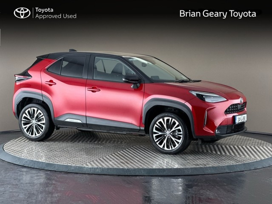2024 Toyota Yaris Cross SOL Hybrid Top of the range €31,950