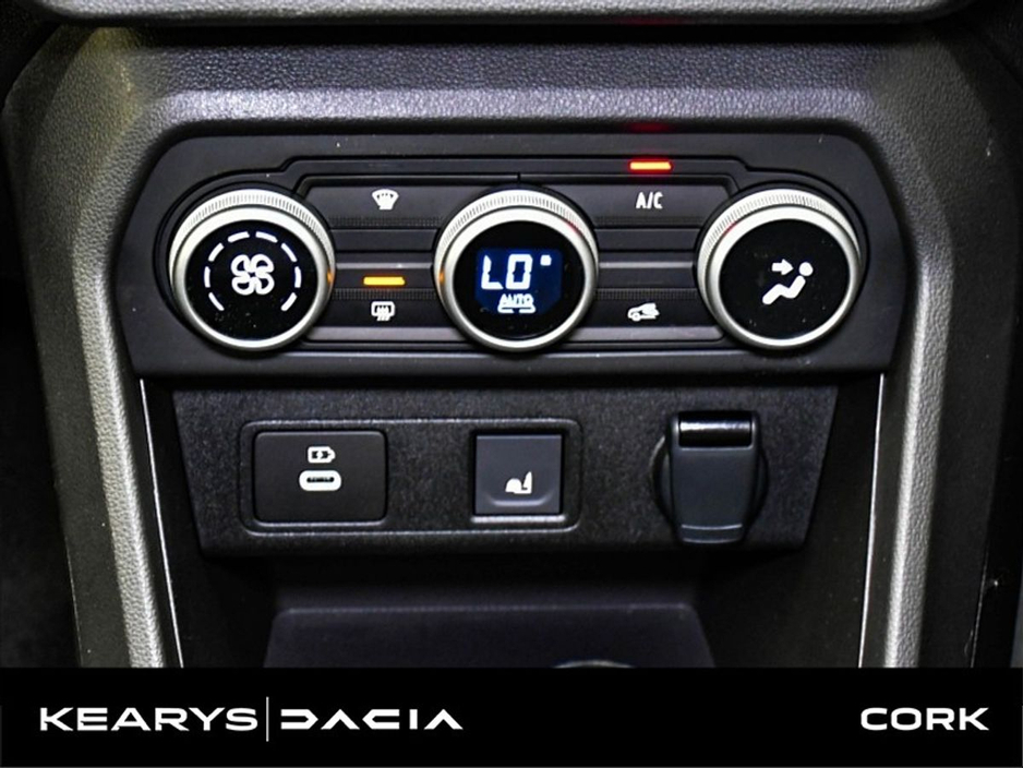 2025 Dacia Sandero Stepway Extreme TCe 90 GSR2 €23,990