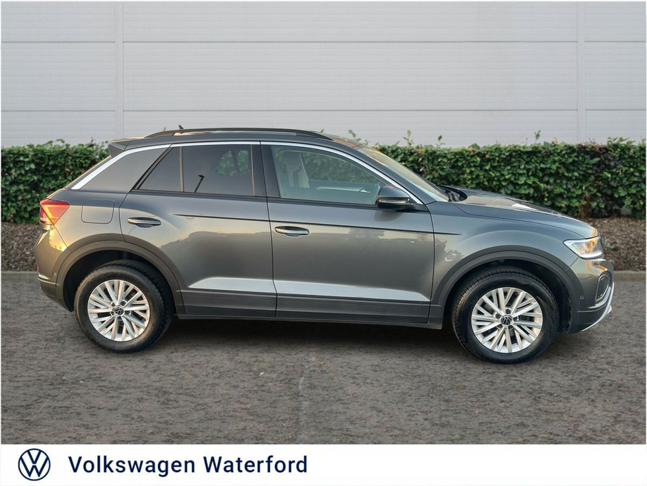 2022 Volkswagen T-Roc 2.0 TDI 116HP Life €25,475