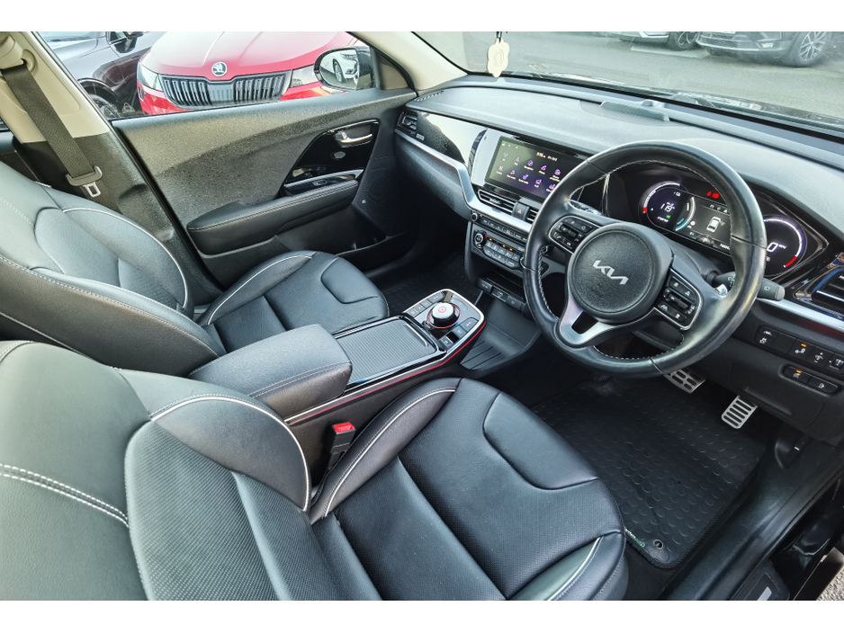 2021 Kia Niro 64KWH EV 4 PLUS **SUNROOF + HUGE SPEC** - FINANCE AVAILABLE - CALL US TODAY ON 01 492 6566 OR 087-092 5525 €18,950