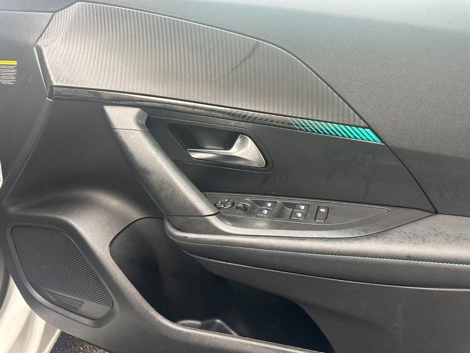 2022 Peugeot 2008 1.2 Puretech 100bhp Allure €21,895