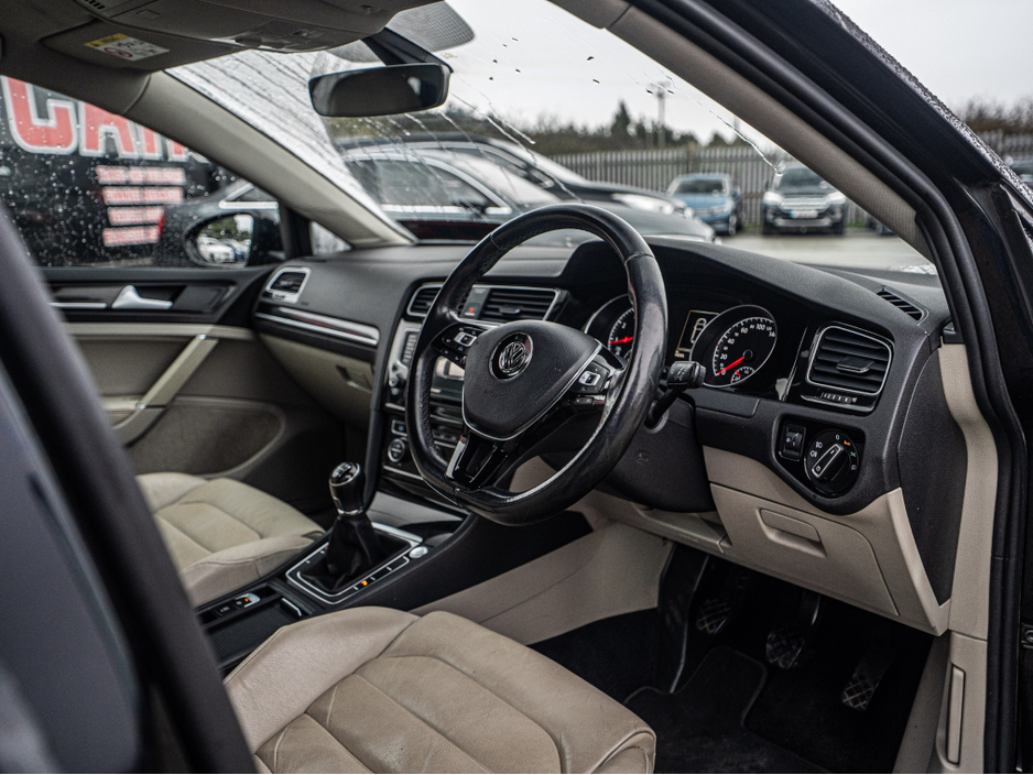 2017 Volkswagen Golf 2017 VW Golf 1.2tsi HIGHLINE/High spec/1yr warrant €16,888