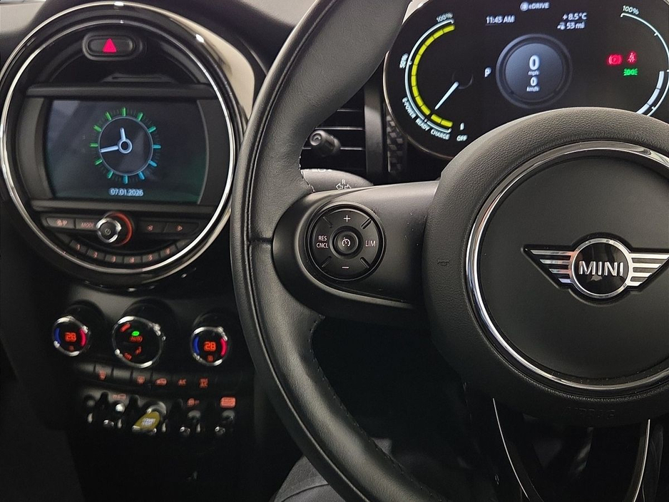 2021 MINI Hatch COOPER Electric Level 1 €12,950