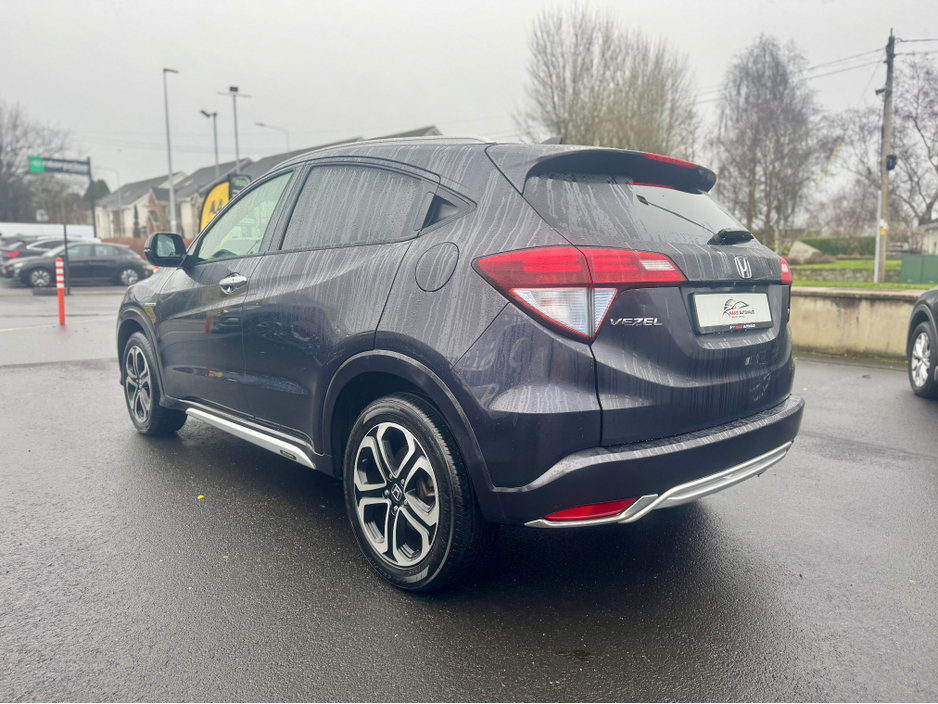 2015 Honda Vezel Hybrid | Heated Seats | Camera | High Spec €13,750
